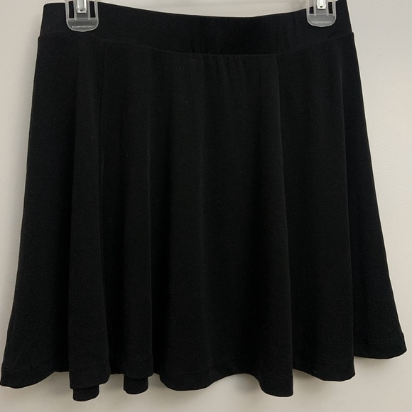 Garage Black Skirt - Picture 1 of 3